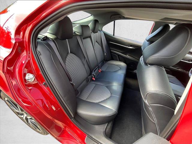 Used 2022 Toyota Camry SE w/ Audio Upgrade Package FWD image 26