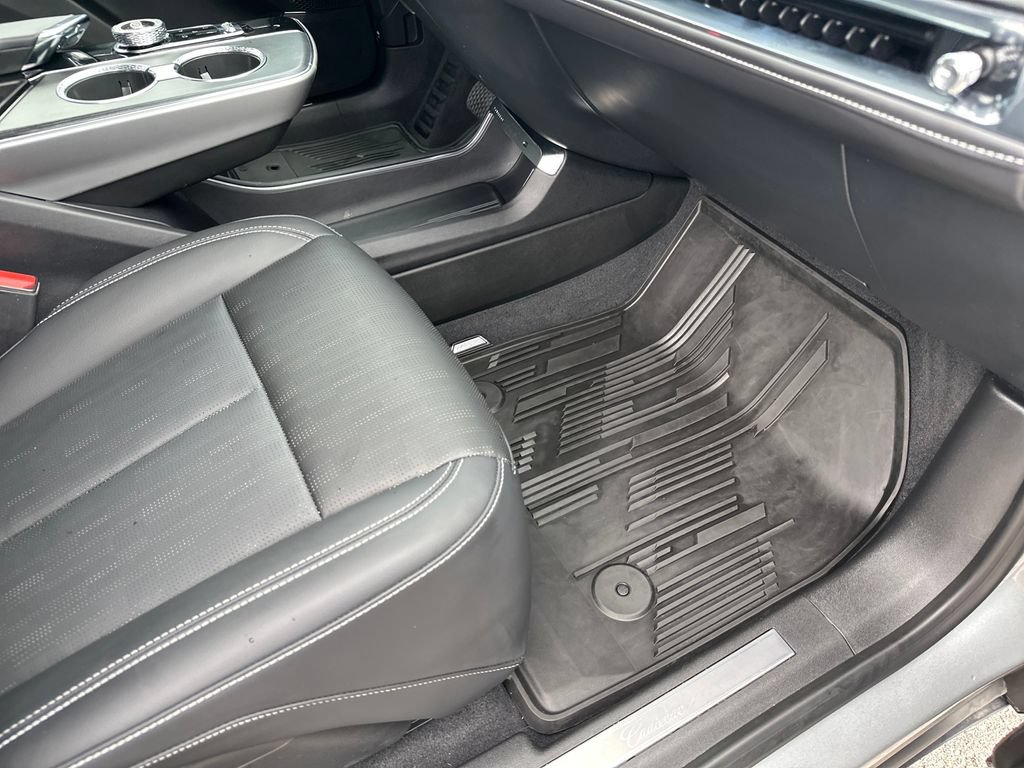 Used 2024 Cadillac Lyriq Sport RWD image 37