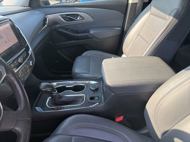 Used 2021 Chevrolet Traverse LT w/ LT Premium Package image 10