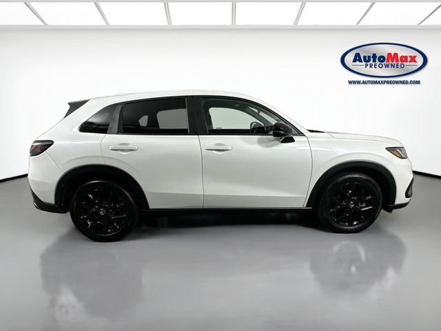 Used 2023 Honda HR-V Sport image 9