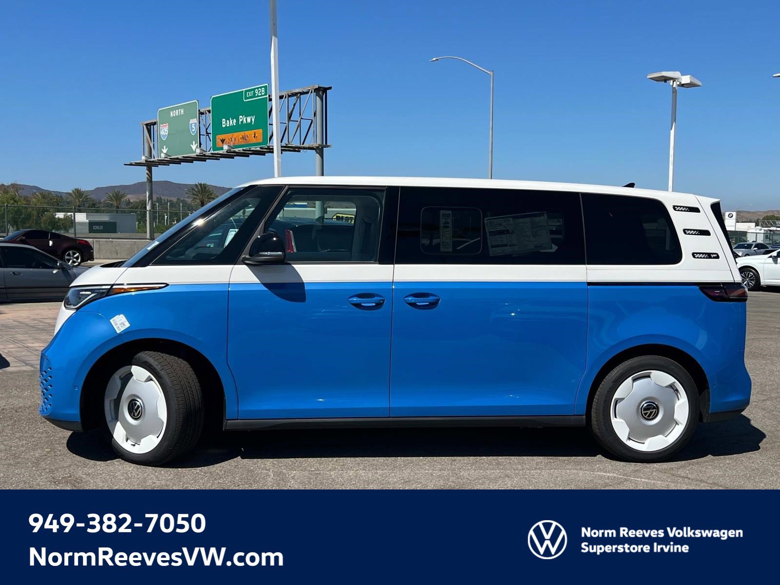 New 2025 Volkswagen ID. Buzz 1st Edition image 2