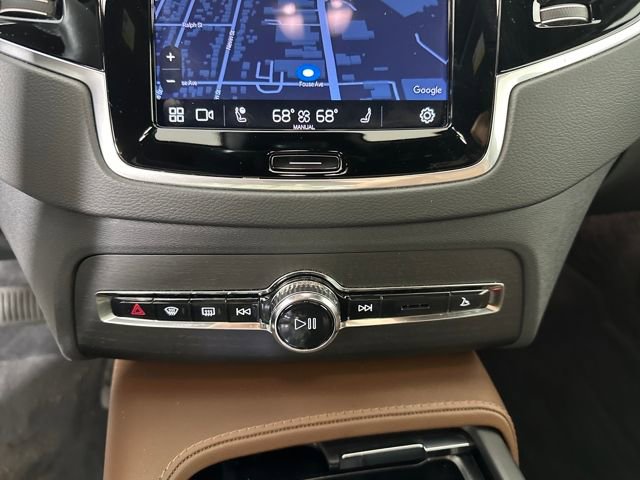 Used 2023 Volvo XC90 B6 Ultimate image 23