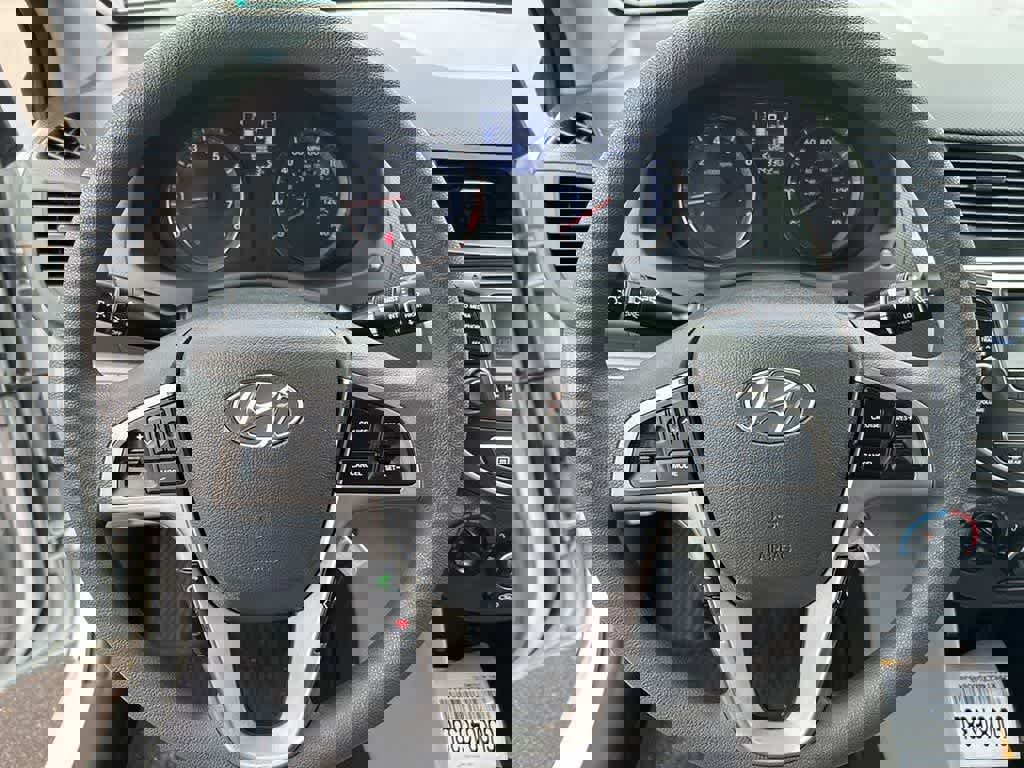 Used 2016 Hyundai Accent SE w/ Option Group 02 image 15