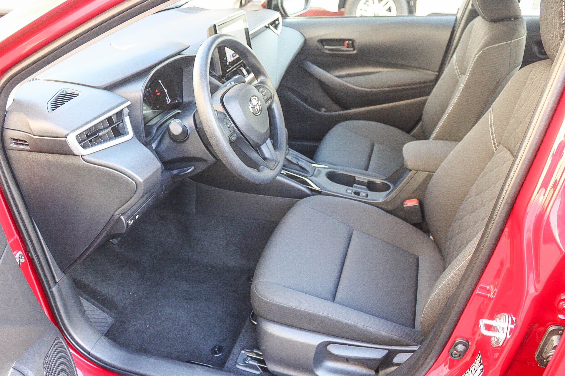 New 2027 Toyota Corolla LE w/ Carpet Mat Package (TMS) FWD image 20