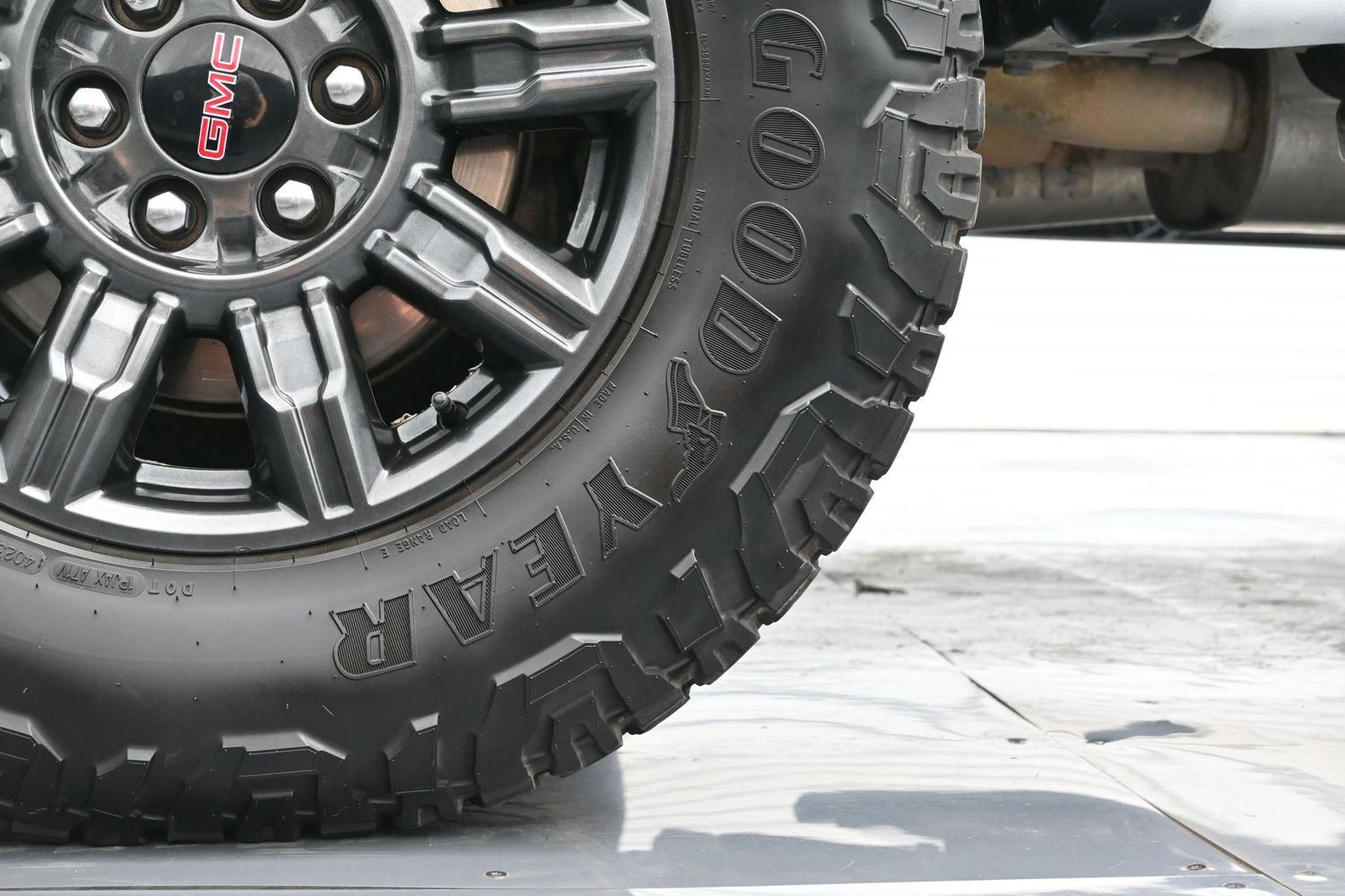 Used 2024 GMC Sierra 1500 AT4X AWD/4WD image 42