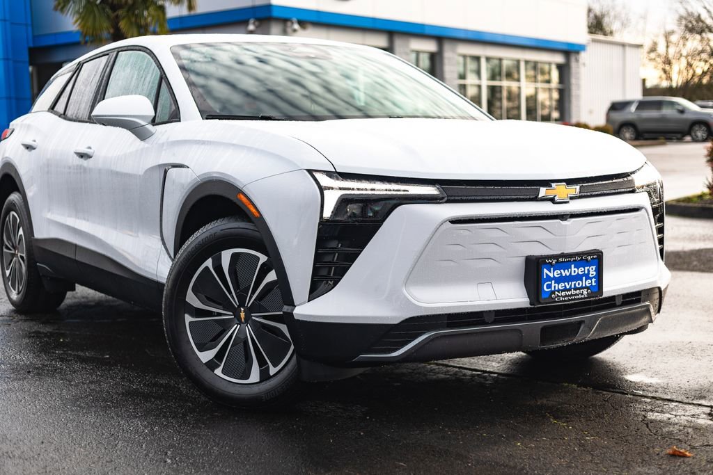 New 2026 Chevrolet Blazer EV LT AWD/4WD image 3