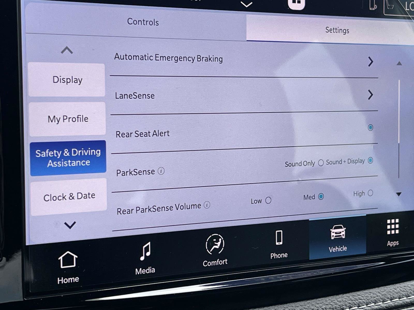 New 2027 Chrysler Pacifica Select FWD image 15