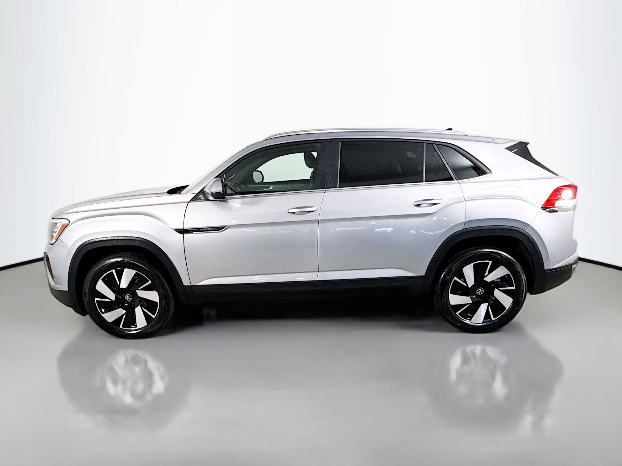 Used 2026 Volkswagen Atlas Cross Sport SE AWD/4WD image 6