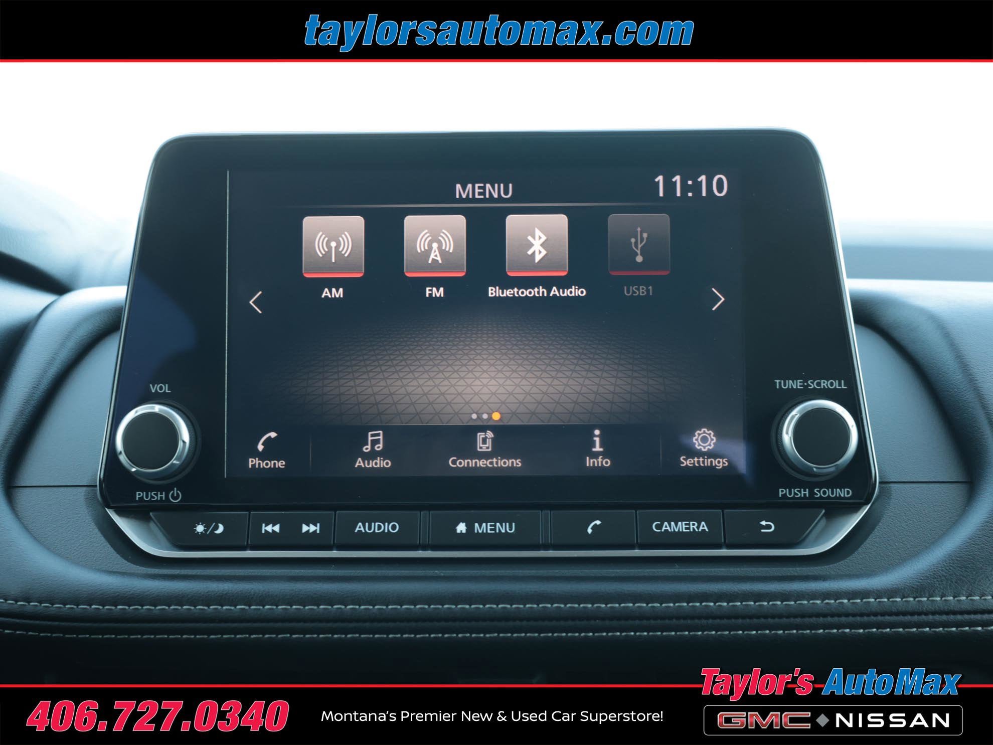 Used 2025 Nissan Rogue SV AWD/4WD image 11