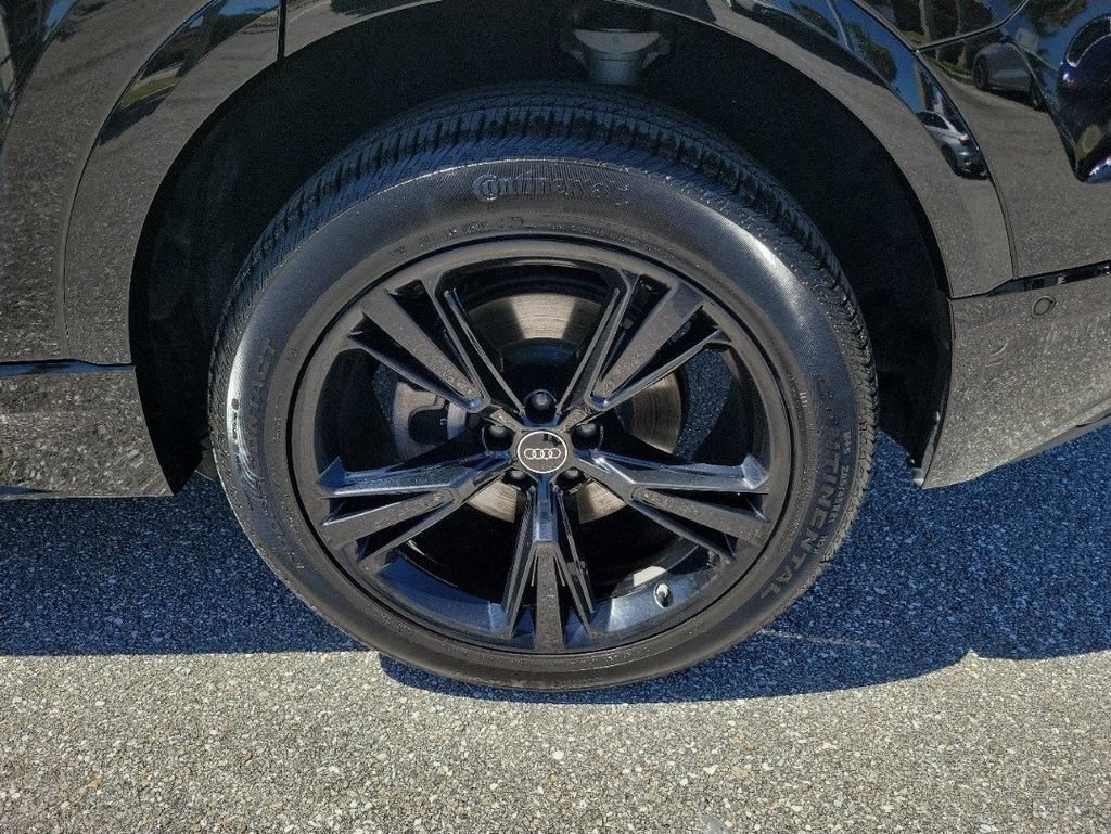 Certified 2023 Audi Q8 Premium w/ Convenience Package AWD/4WD image 29