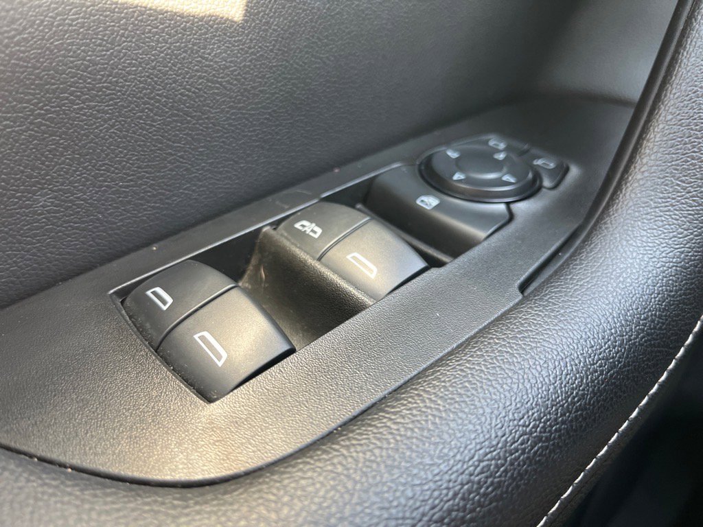 Used 2023 Chevrolet Blazer LT w/ Convenience Package image 26