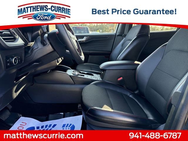 Certified 2025 Ford Escape ST-Line Select image 9