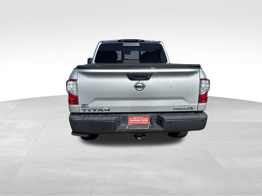 Used 2018 Nissan Titan PRO-4X w/ Pro-4x Convenience Package AWD/4WD image 4