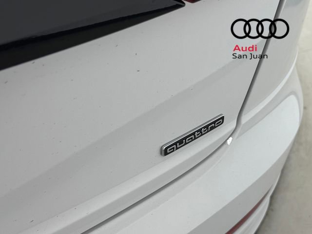 Used 2023 Audi Q8 Prestige w/ Prestige Package AWD/4WD image 13