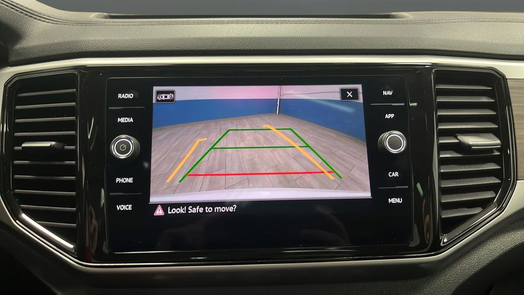 Used 2023 Volkswagen Atlas SEL AWD/4WD image 14