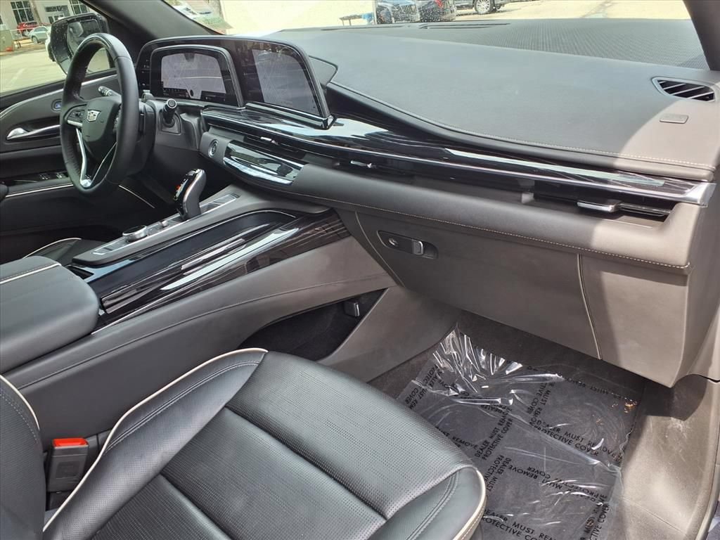 Used 2023 Cadillac Escalade Sport w/ Touring Package RWD image 8