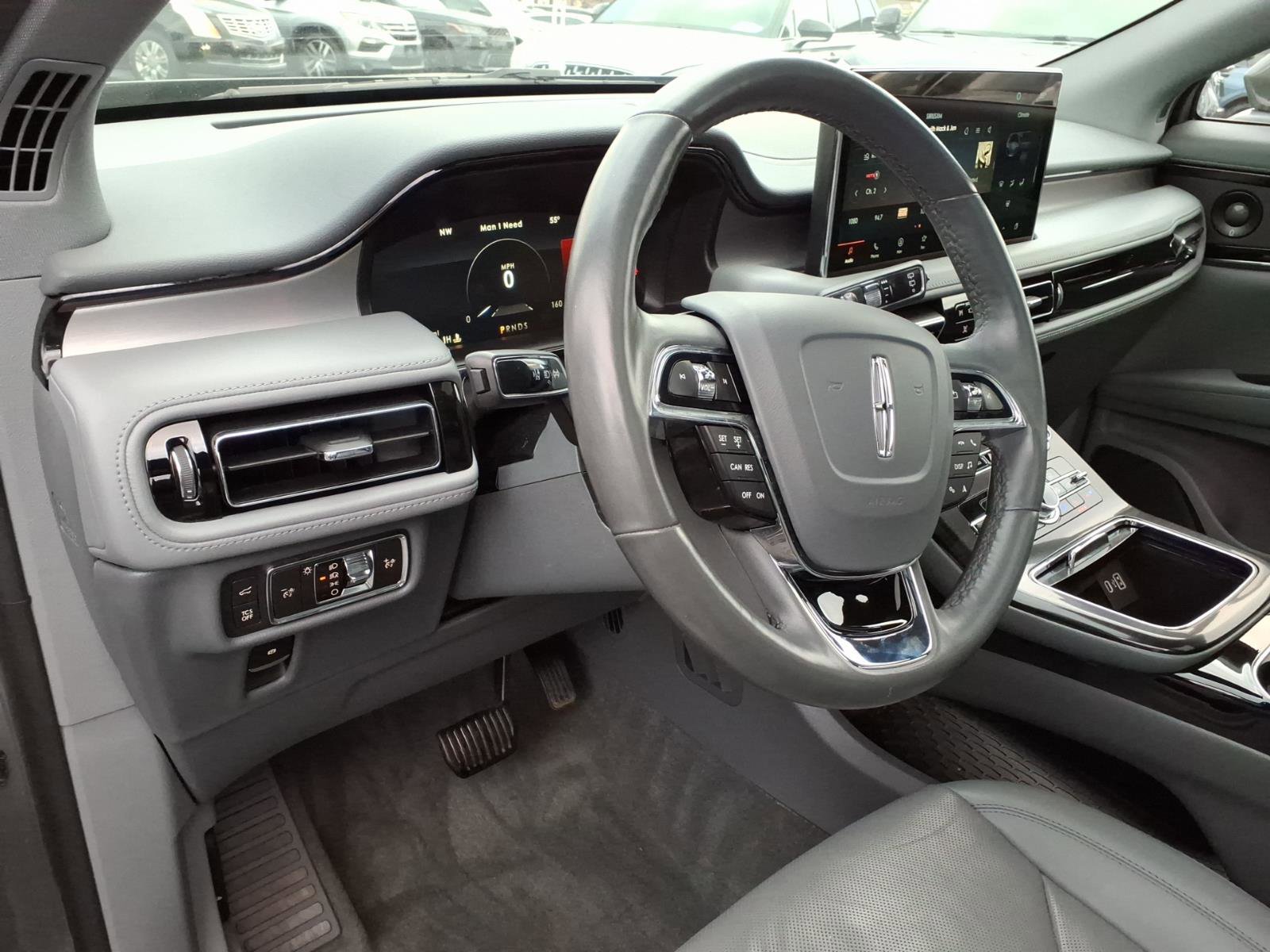 Certified 2022 Lincoln Nautilus Reserve w/ Luxury Package AWD/4WD image 14