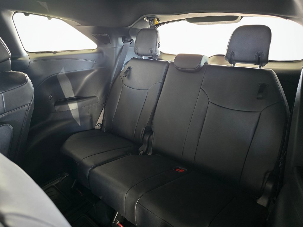 New 2026 Toyota Sienna Limited AWD/4WD image 36