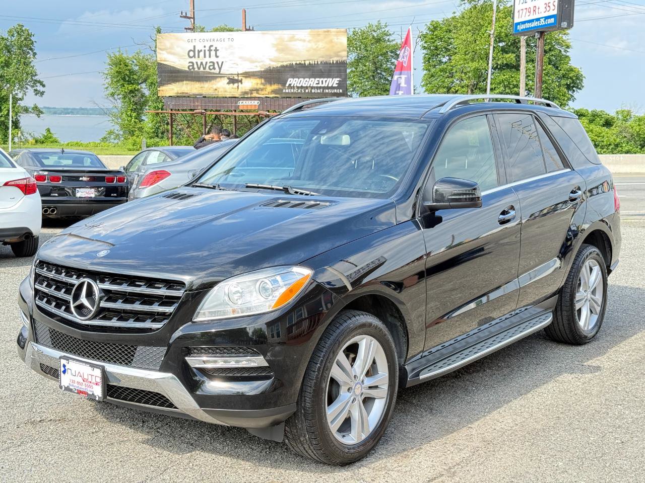 Used 2015 Mercedes-Benz ML 350 4MATIC w/ Premium 1 Package image 8