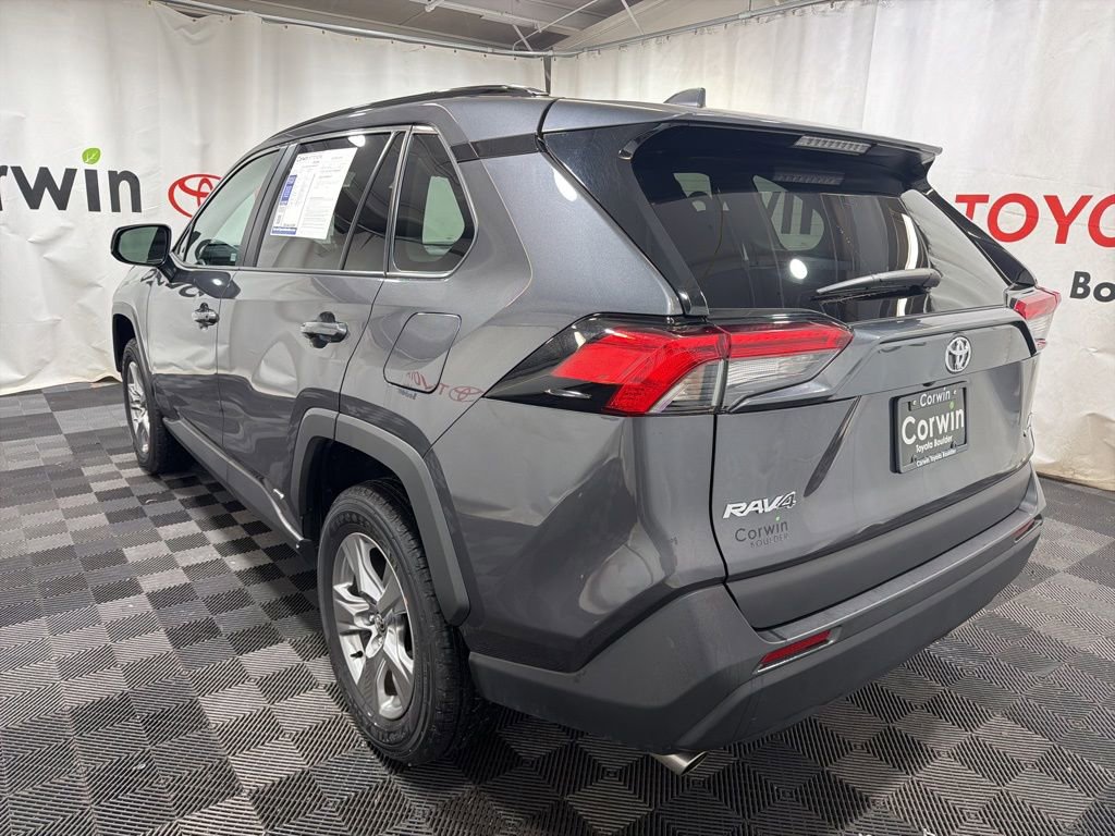Used 2025 Toyota RAV4 LE image 4