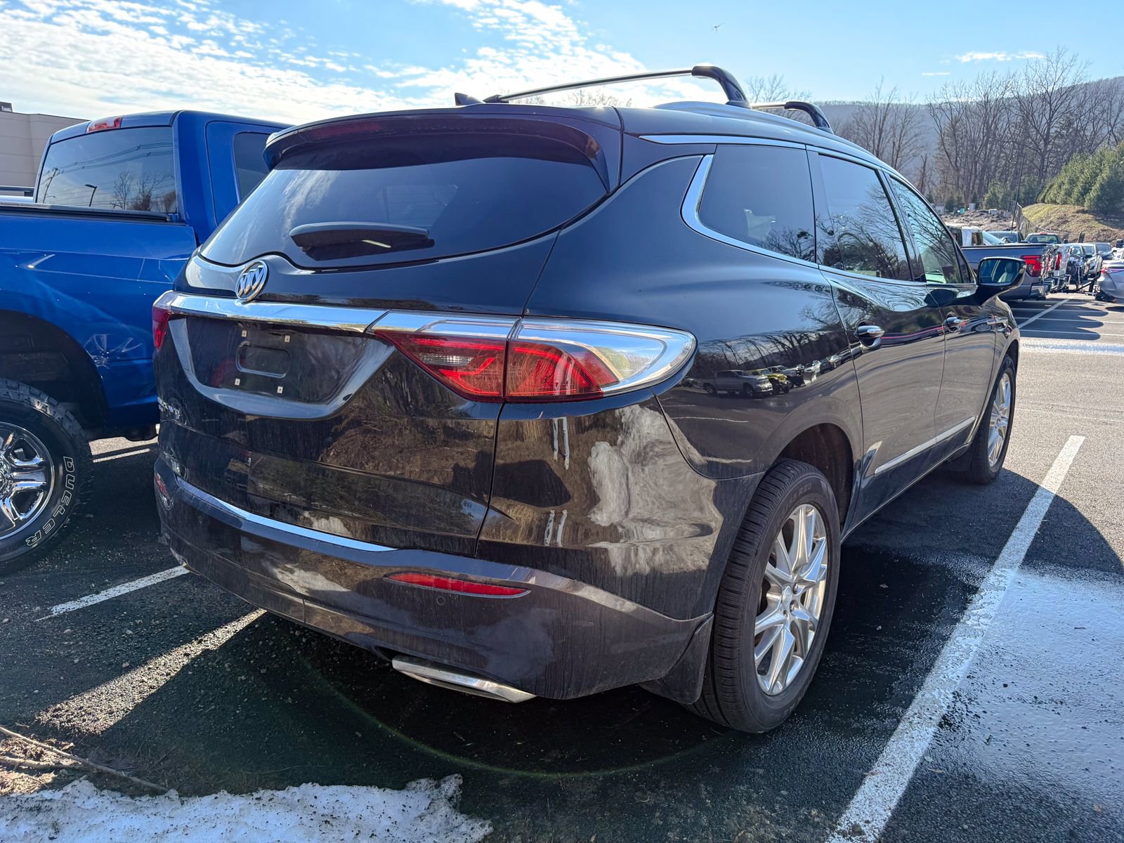 Used 2022 Buick Enclave Premium w/ Experience Buick Package image 4