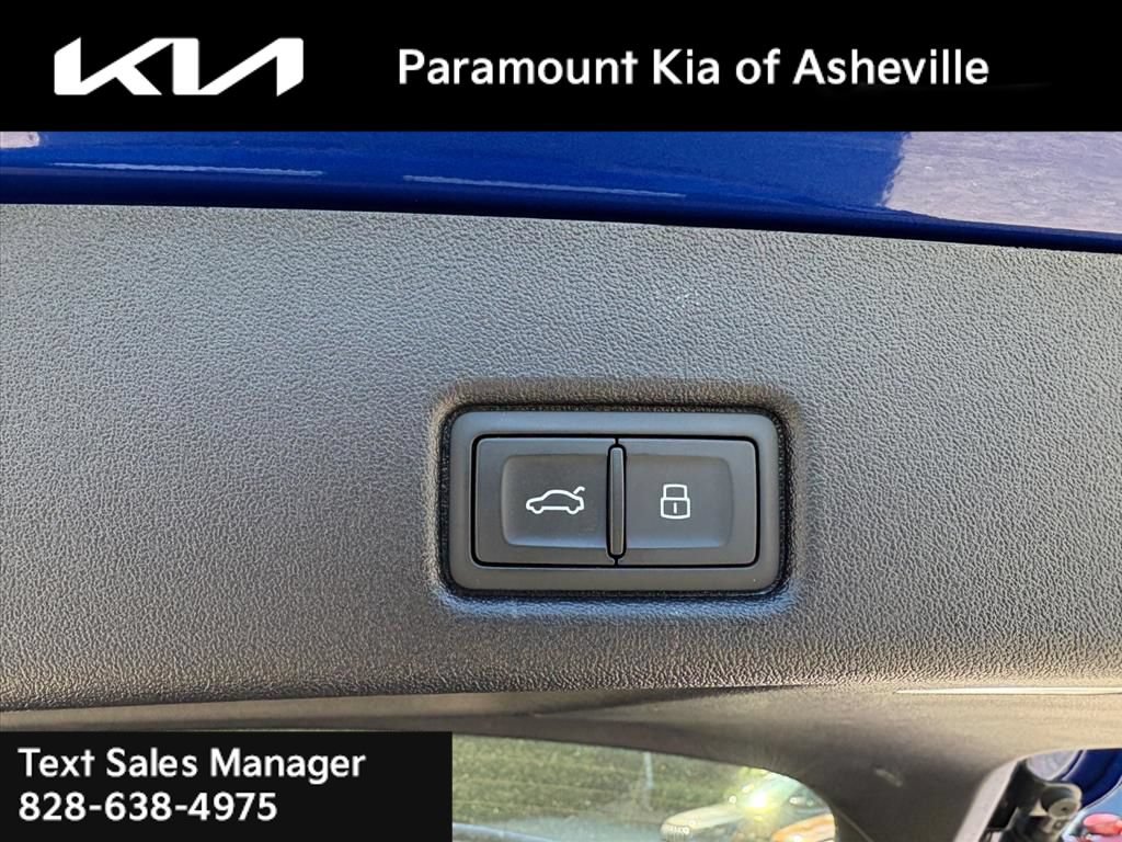 Used 2025 Audi SQ5 Premium Plus AWD/4WD image 28