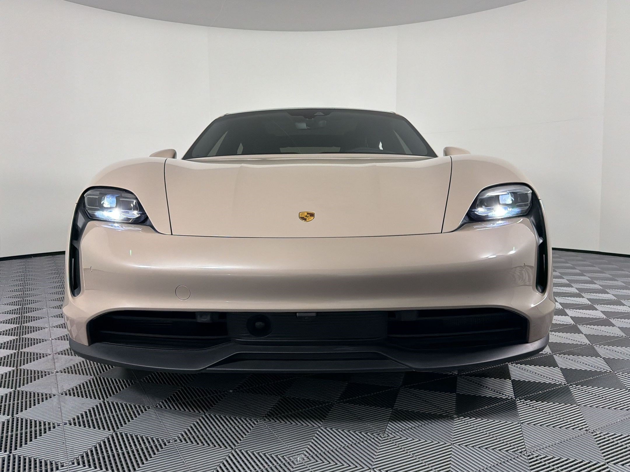 Certified 2023 Porsche Taycan RWD image 6