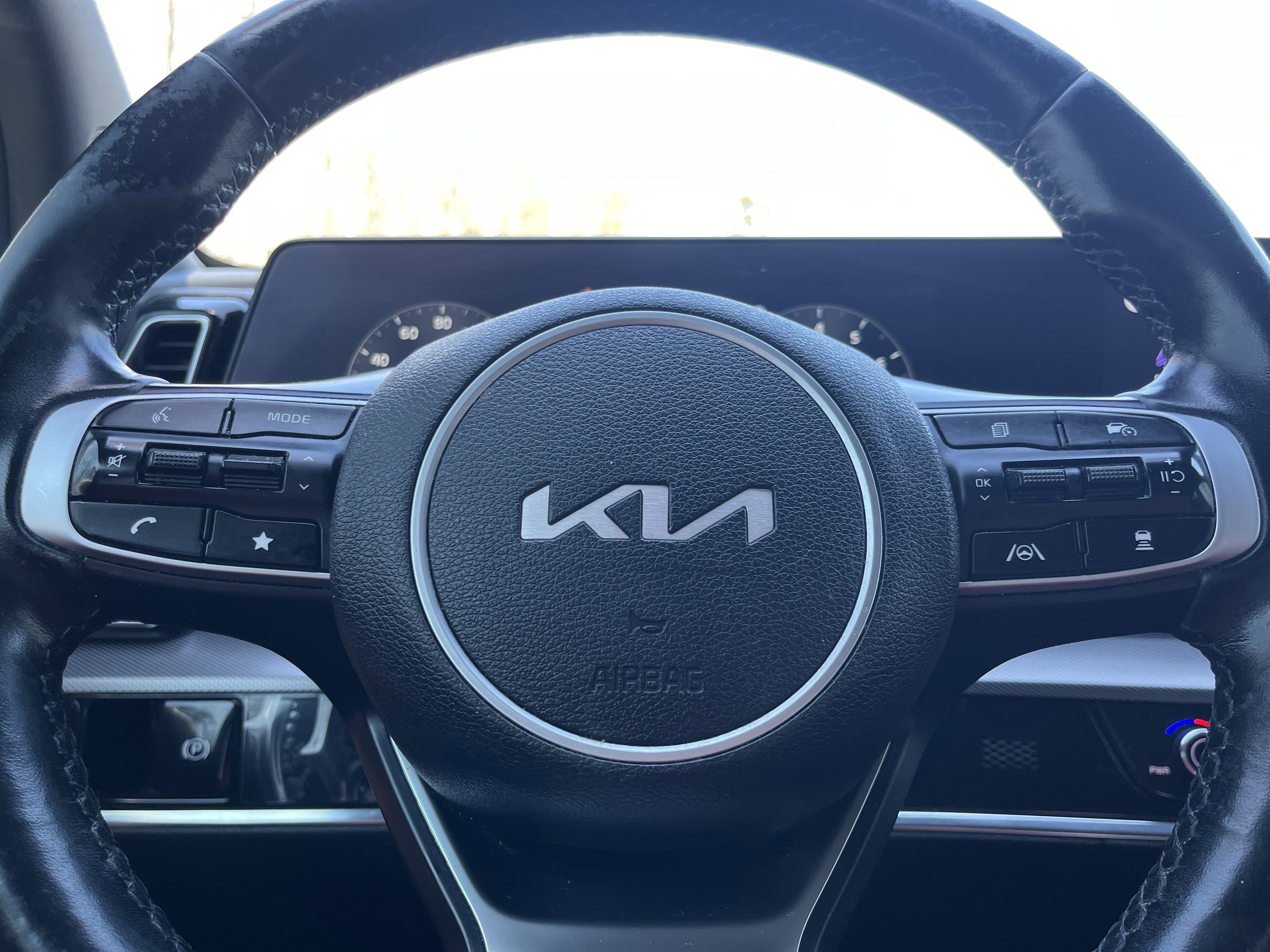 Used 2023 Kia Sportage SX image 12