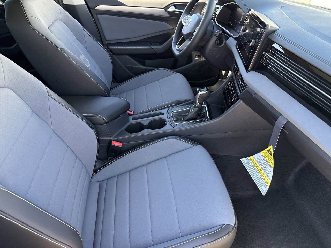 New 2026 Volkswagen Jetta SE image 8