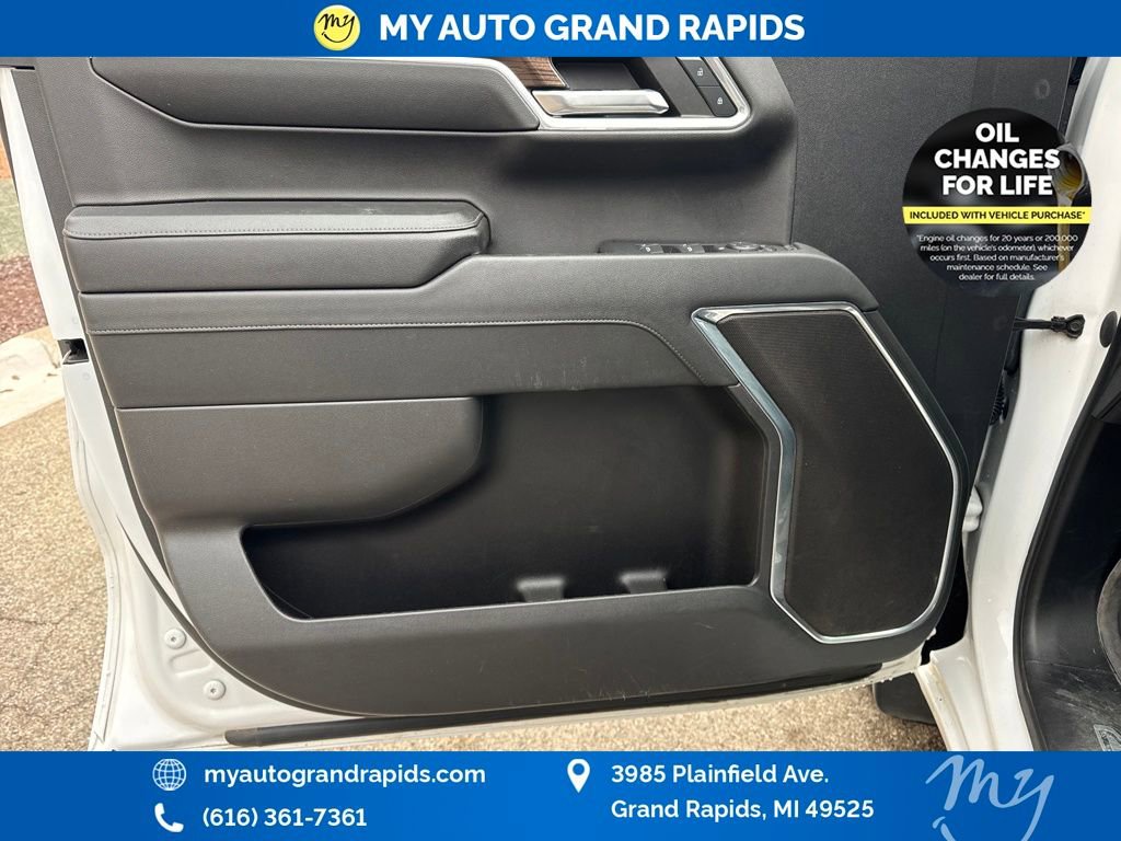 Used 2023 Chevrolet Silverado 1500 LT w/ Work Truck Package image 10