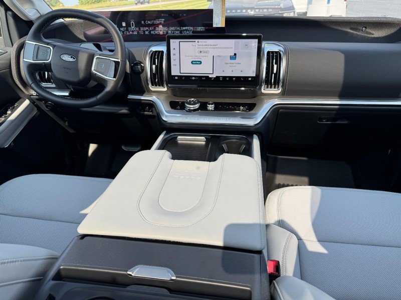 New 2027 Ford Expedition Max Platinum AWD/4WD image 7