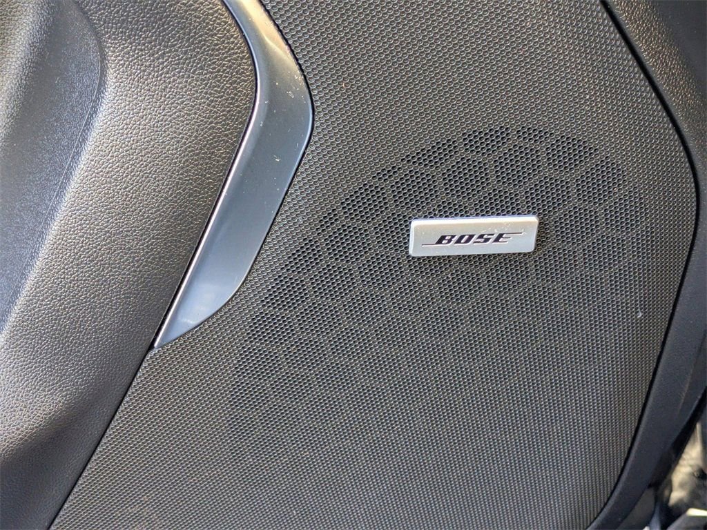 Used 2022 GMC Yukon SLT w/ SLT Premium Package image 21