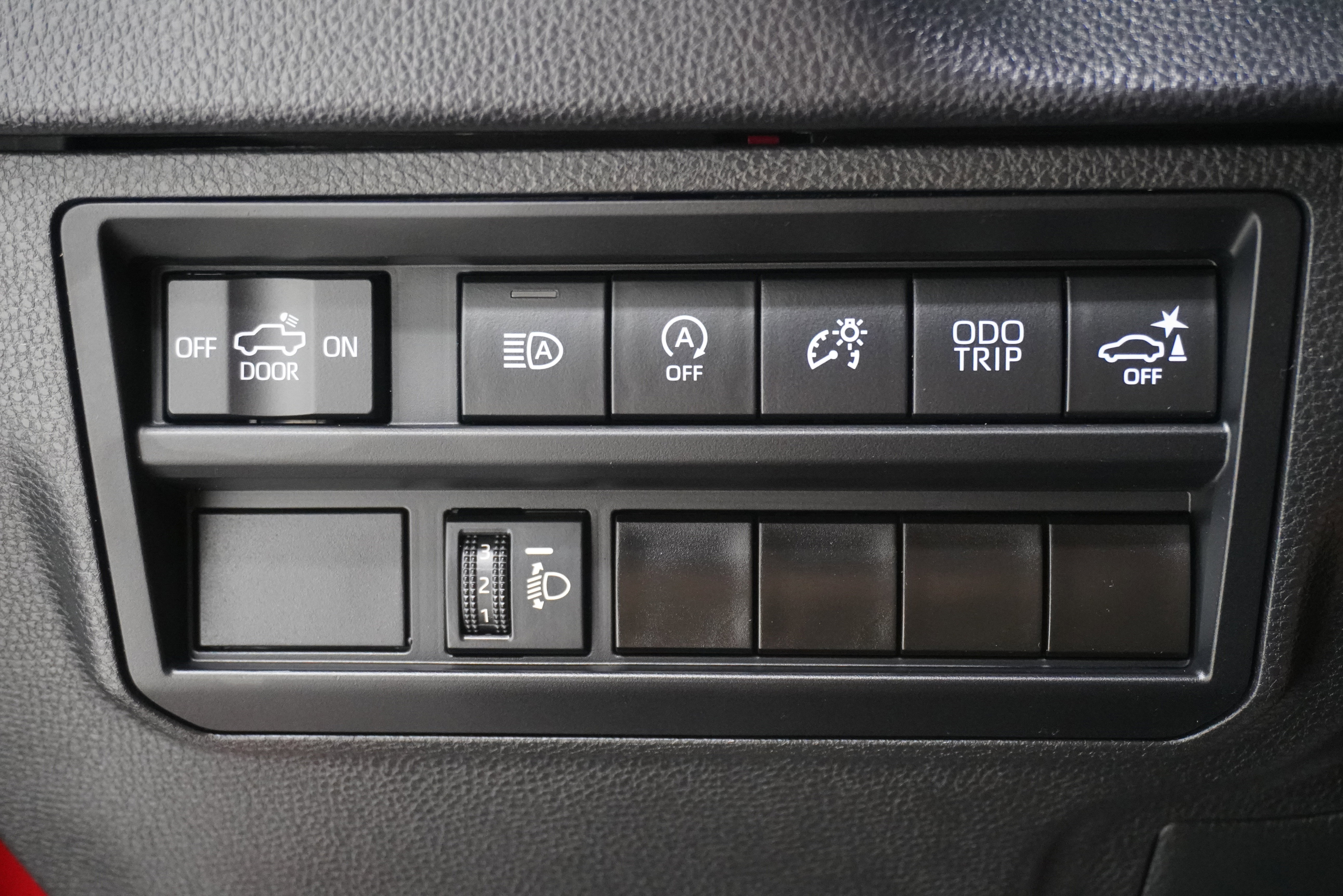 Used 2022 Toyota Tundra SR5 w/ Convenience Package image 23