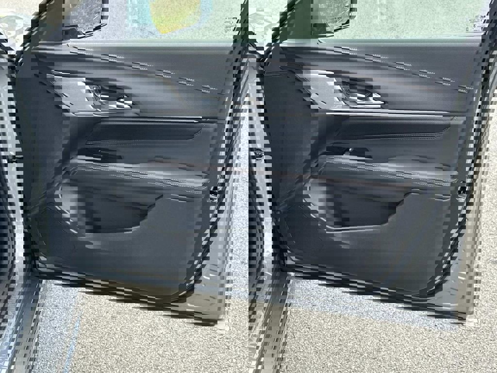 New 2026 Cadillac CT4 V image 8