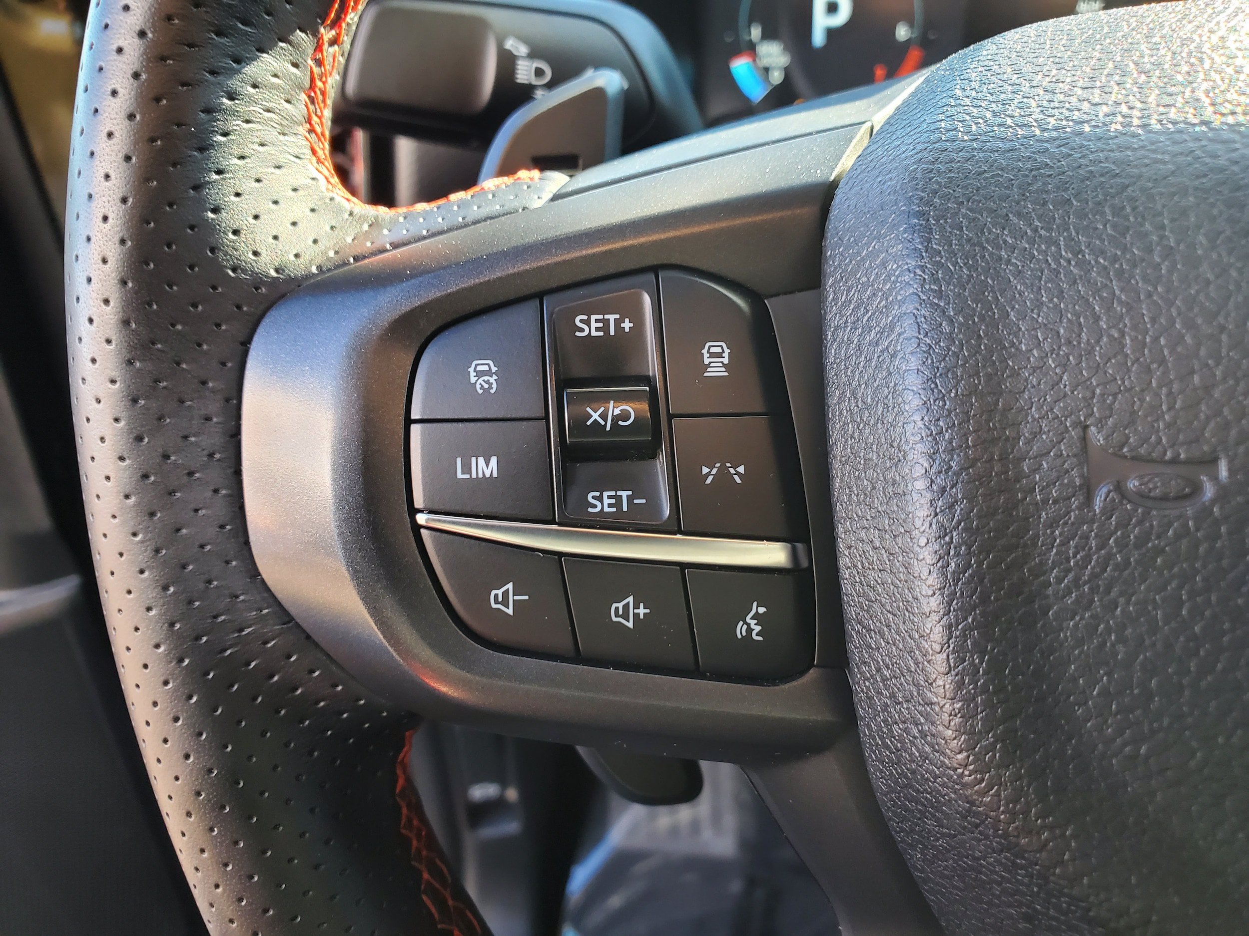 Used 2025 Ford Ranger Raptor AWD/4WD image 15