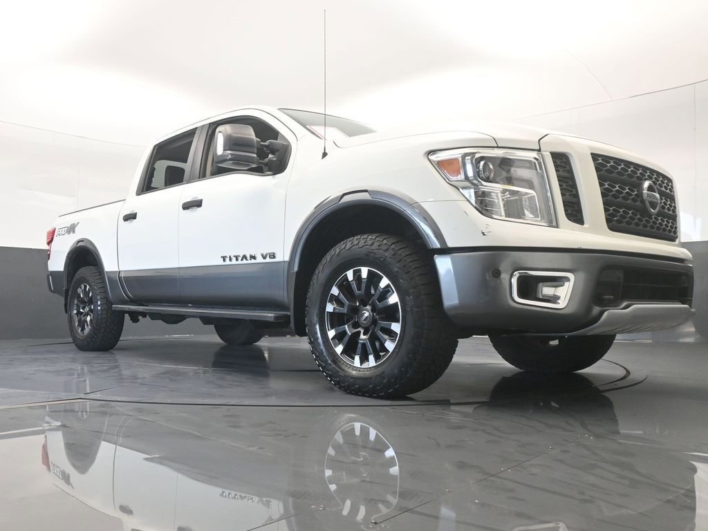 Used 2018 Nissan Titan PRO-4X w/ Pro-4x Convenience Package image 70