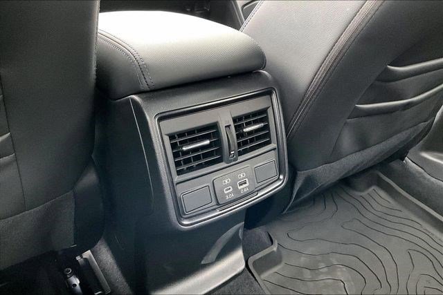 Used 2025 Subaru Forester Limited w/ Popular Package #2 image 38