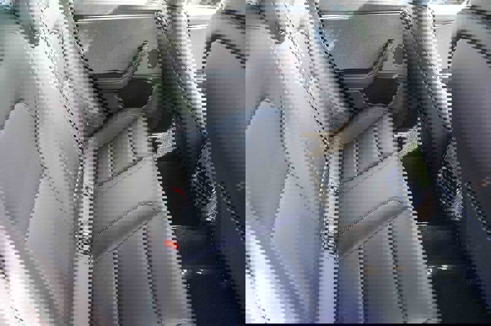 Used 2024 Tesla Model 3 Standard Range image 16