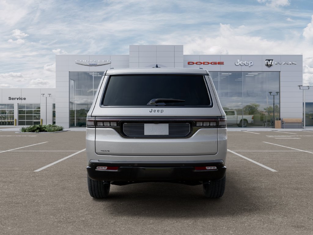 New 2026 Jeep Grand Wagoneer L Summit AWD/4WD image 8
