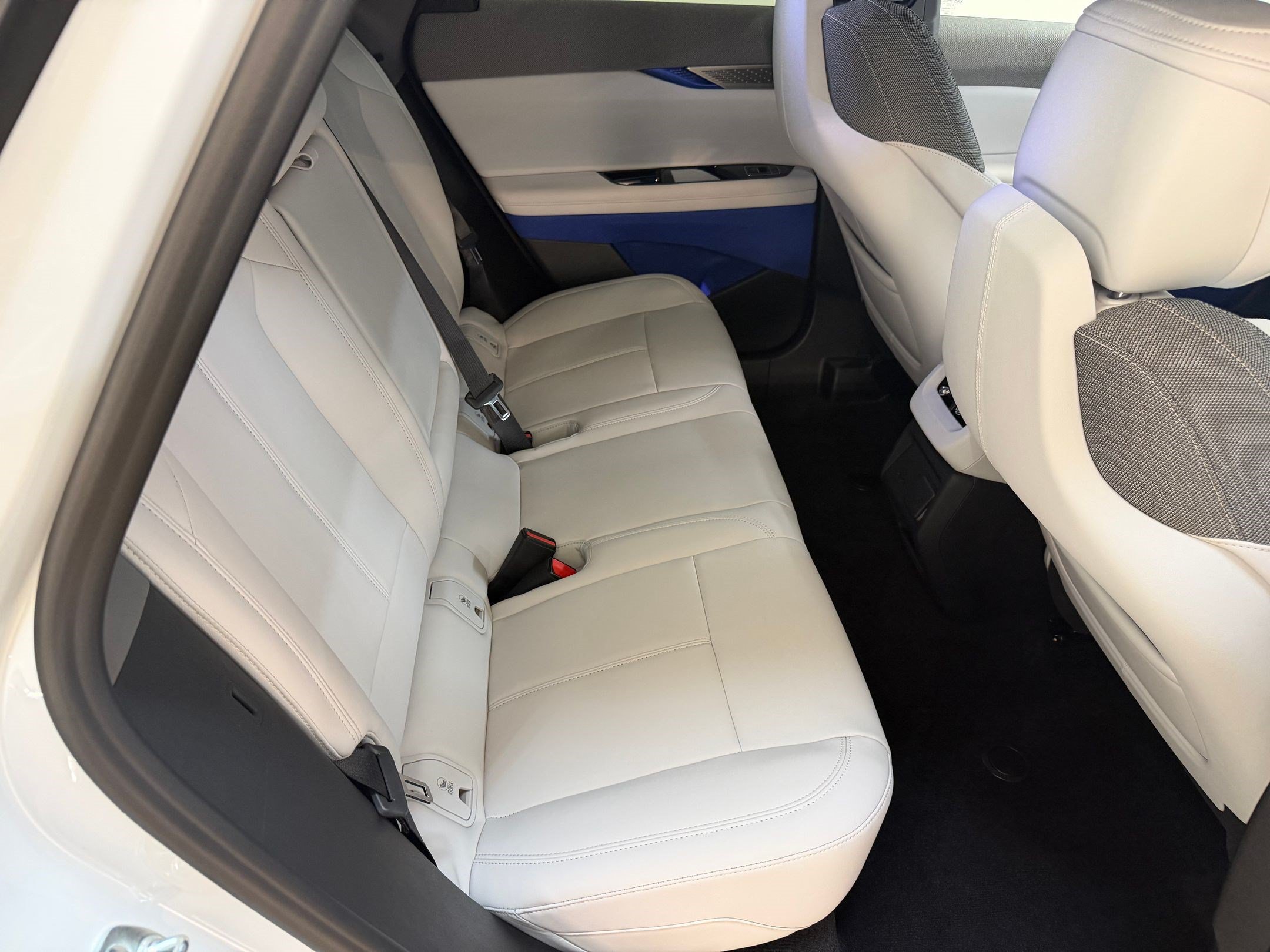New 2027 Cadillac Optiq Sport RWD image 29