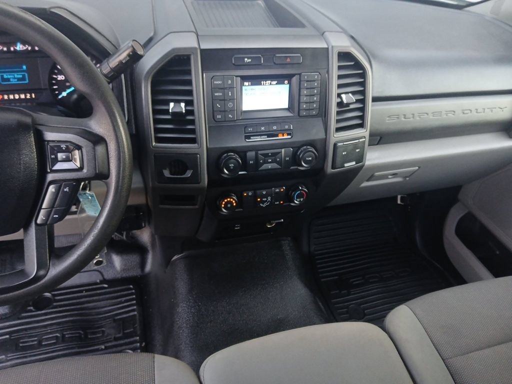 Used 2021 Ford F250 XL RWD image 3