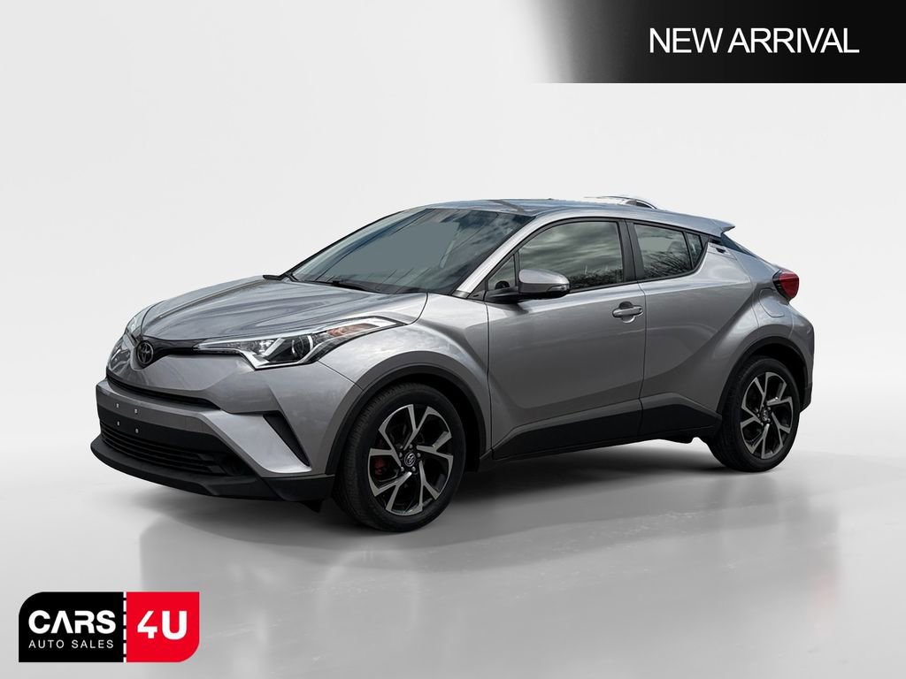 Used 2019 Toyota C-HR XLE image 3