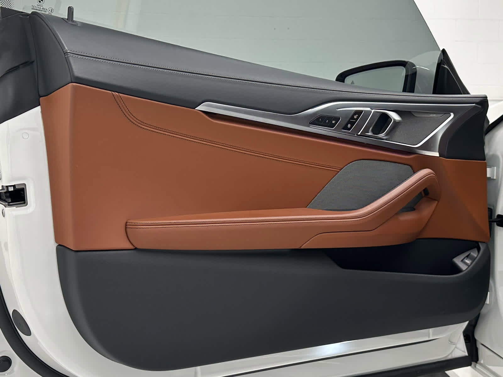 Used 2022 BMW 840i xDrive Coupe image 19