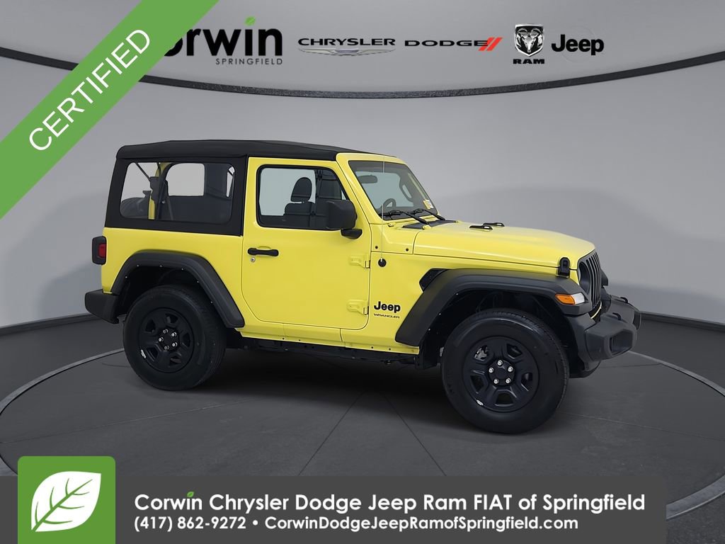 Certified 2022 Jeep Wrangler Sport AWD/4WD image 1