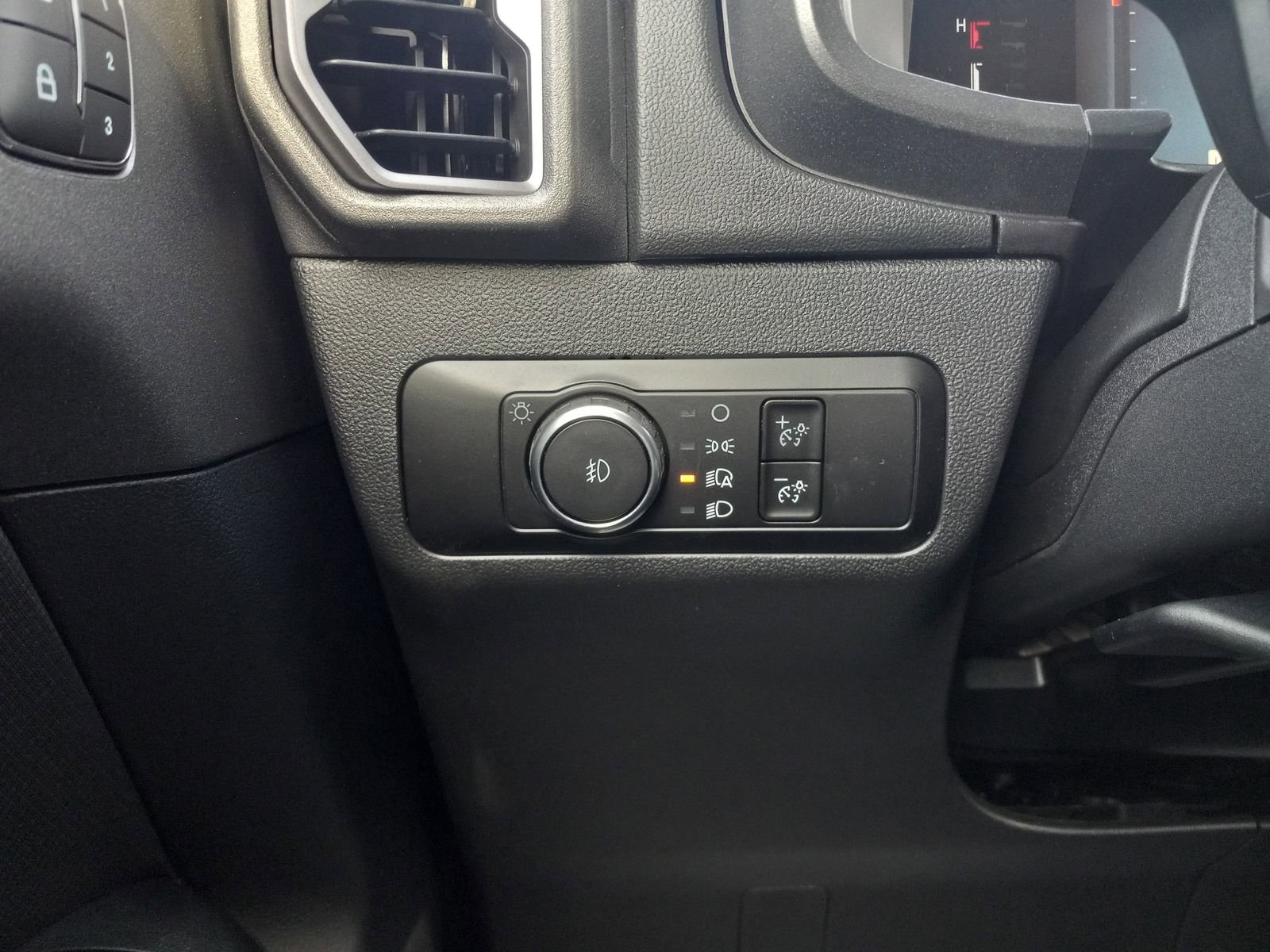 New 2026 Ford Bronco Sport Outer Banks w/ Outer Banks Tech Package+ AWD/4WD image 23