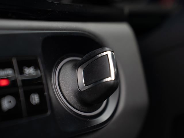 Certified 2020 Porsche Cayenne Turbo image 28