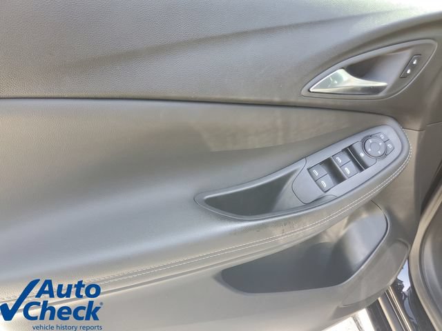 Certified 2024 Buick Encore GX Sport Touring w/ Advanced Technology Package FWD image 19