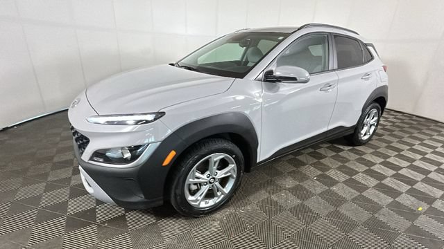 Certified 2023 Hyundai Kona SEL AWD/4WD image 6
