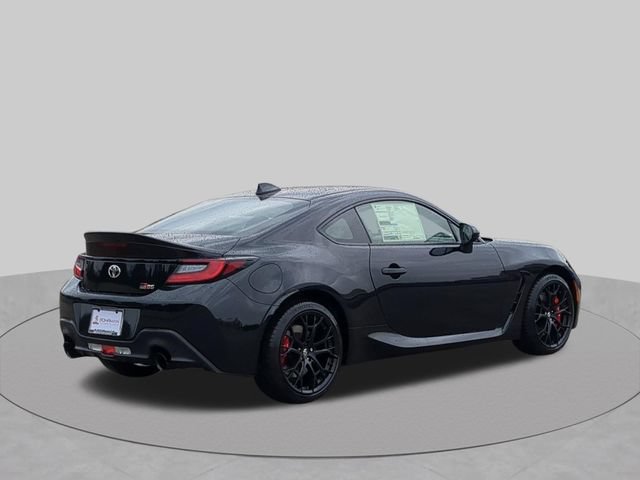 New 2026 Toyota GR86 Premium RWD image 5