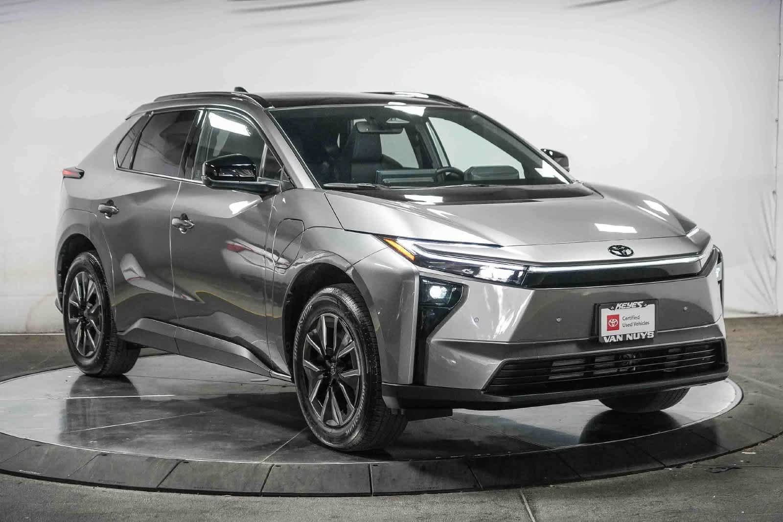 Certified 2026 Toyota bZ FWD image 8